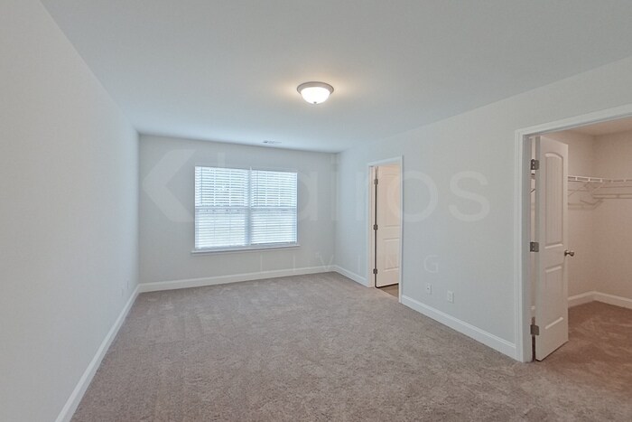 Building Photo - 106 Western Red Cedar Dr