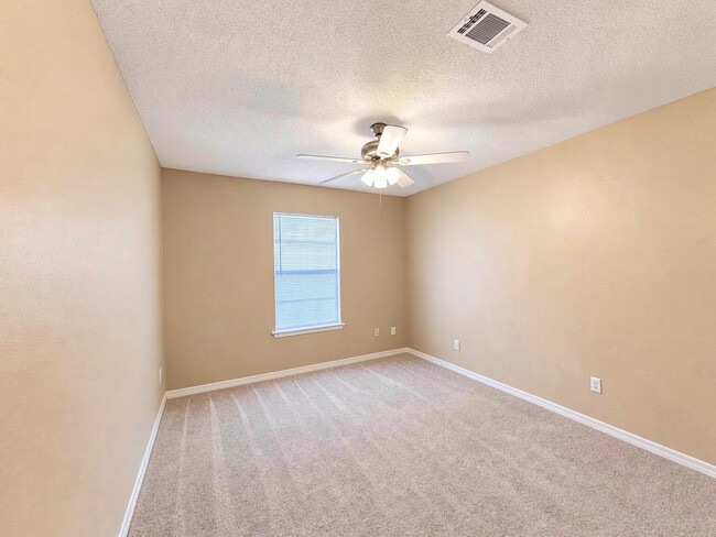 Building Photo - 771 Pearl Sand Dr