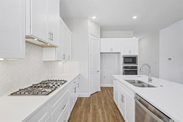 Building Photo - 11458 Chartwell Ct