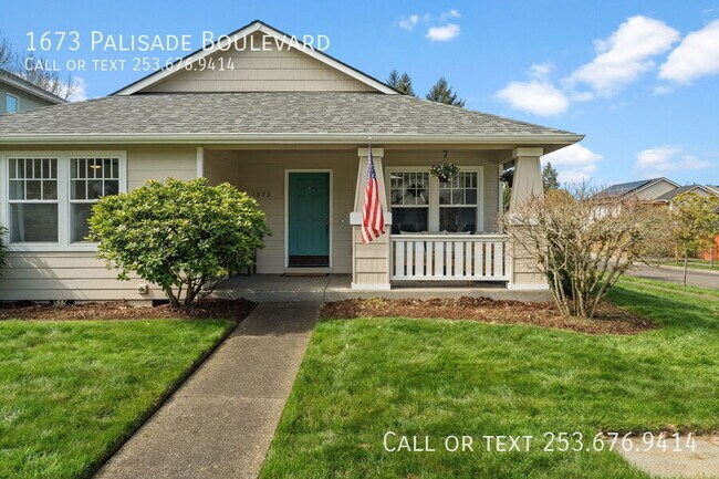 Building Photo - 1673 Palisade Blvd