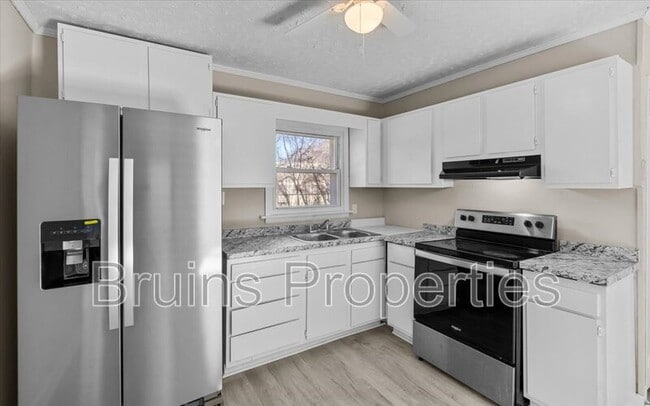 Building Photo - 3134 Dillon Rd