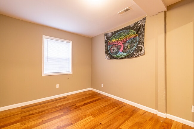 Building Photo - 2730 9th St