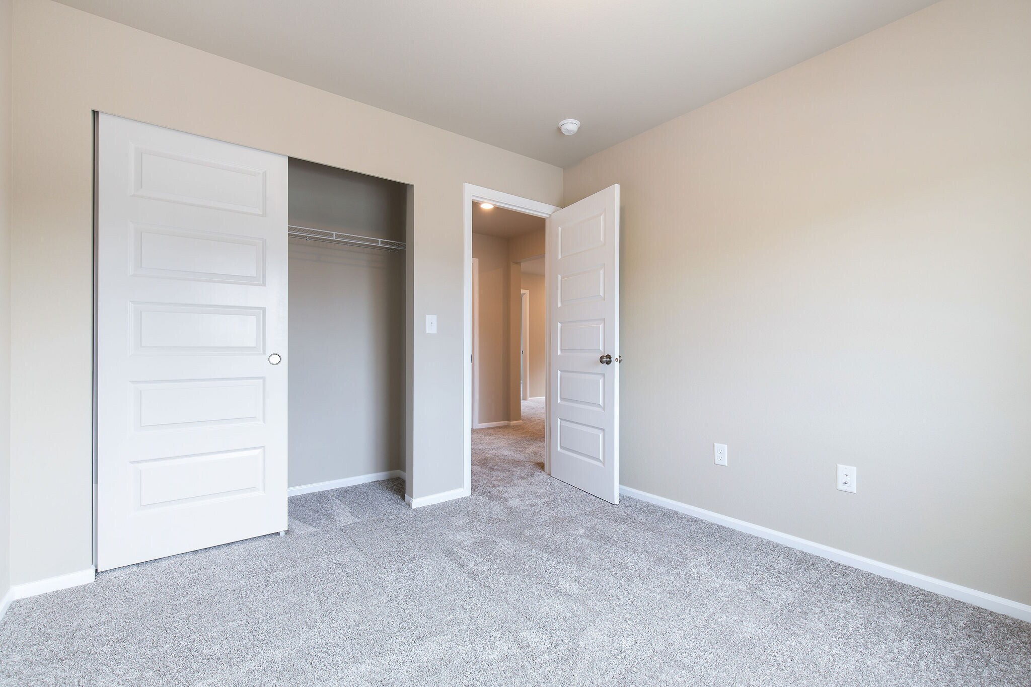 Building Photo - 3615 80th Ave NE