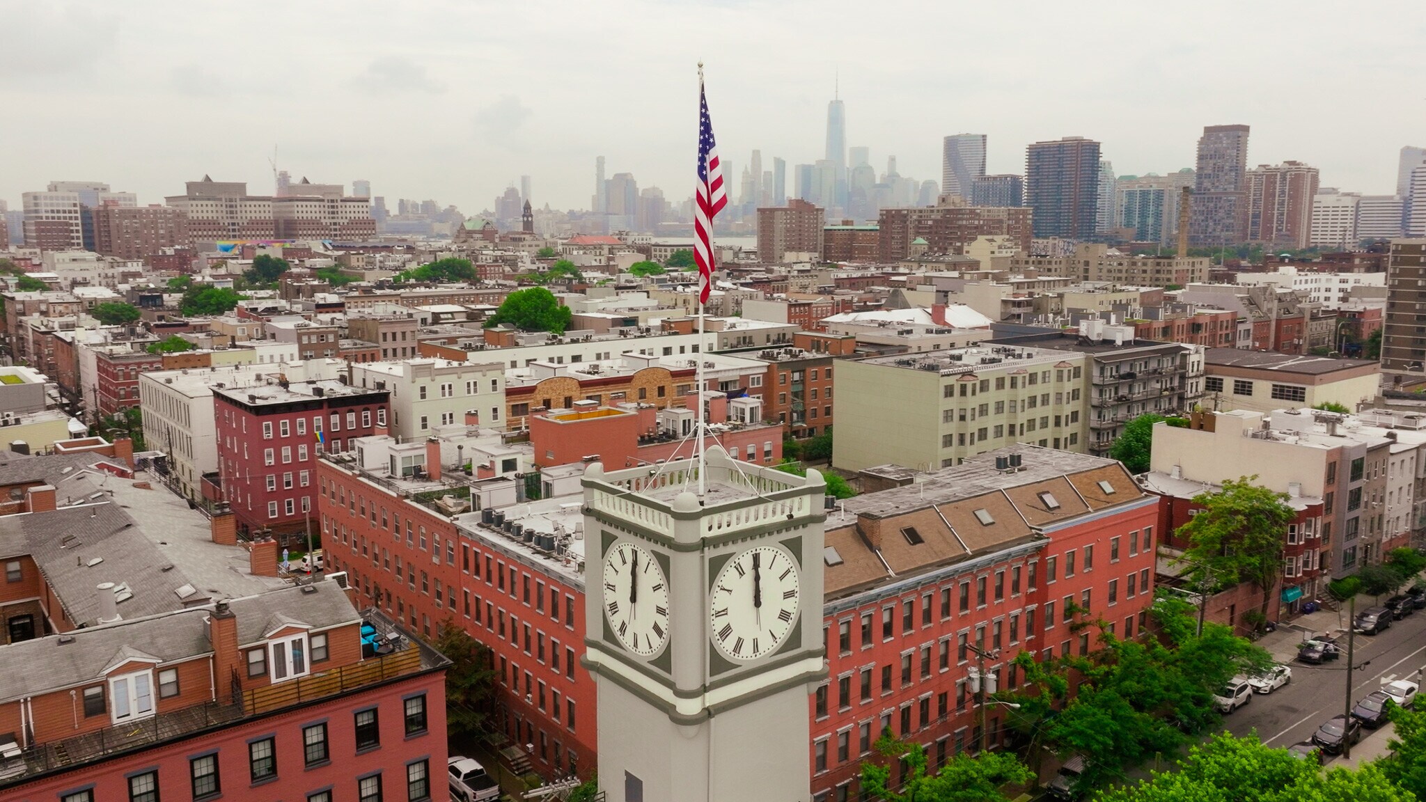 Building Photo - 300 Adams St