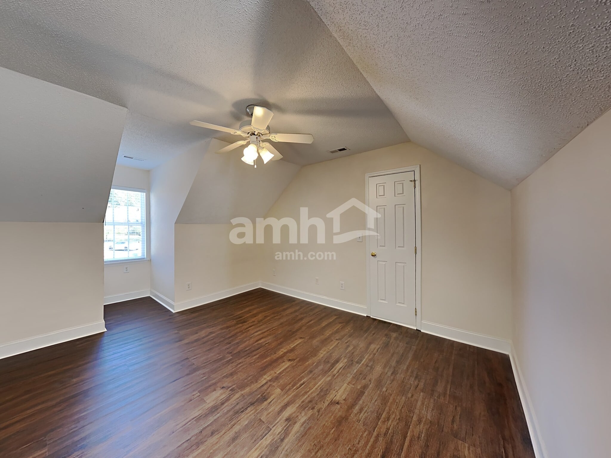 Building Photo - 2601 Mortise Ct