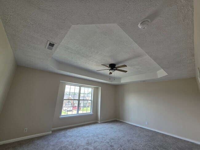 Building Photo - 1240 Shannon Ln