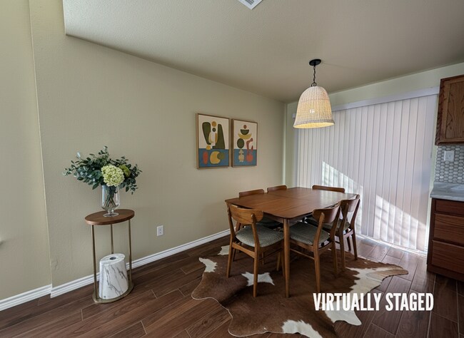 Building Photo - 1305 Fox Creek Dr