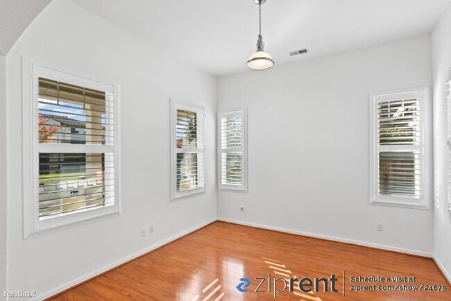 Building Photo - 5 br, 3 bath House - 2883 Seadrift Cir, Ha...