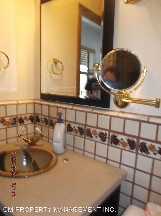 Building Photo - Studio, 1 bath House - 17106 Shady Lane