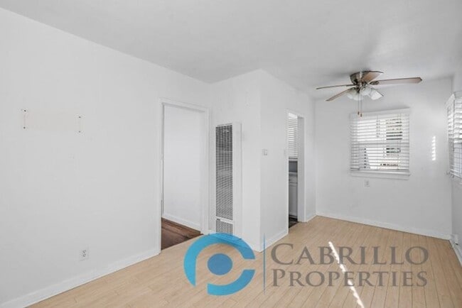 Building Photo - 4332 Cleveland Ave