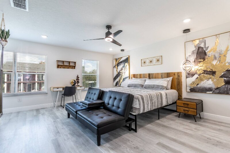 Building Photo - 1414 E Harding St