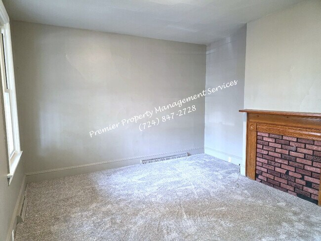 Building Photo - 1324 2nd Ave