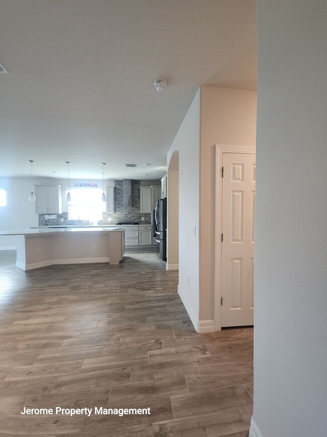 Building Photo - 18743 Coastal Shr Ter