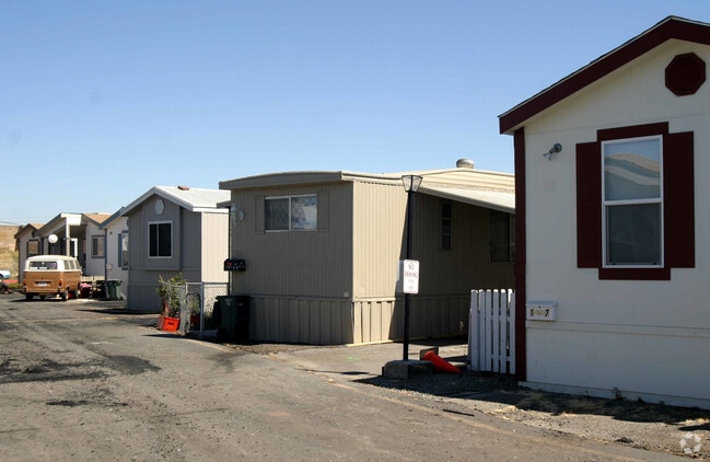 Primary Photo - Sea Breeze Mobile Home Park
