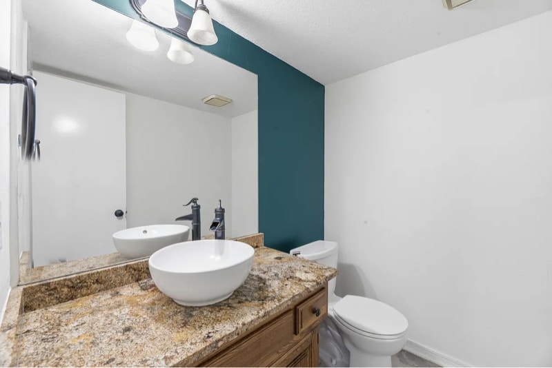 Building Photo - 9912 S 107th E Ave