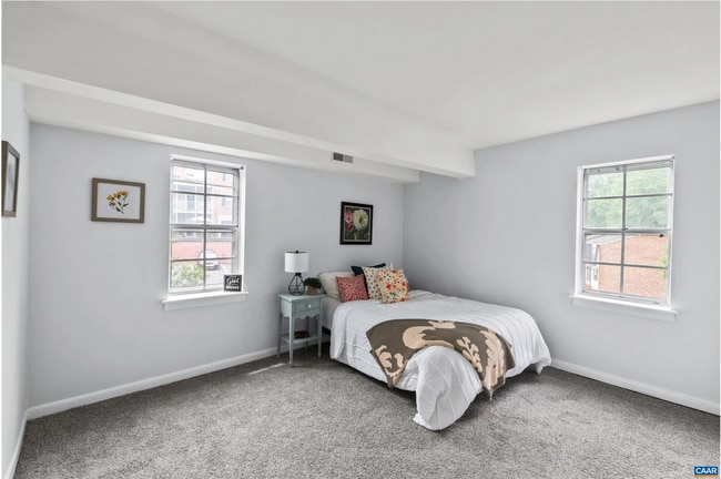 Building Photo - Two Bedroom Apartment Available At Barracks West