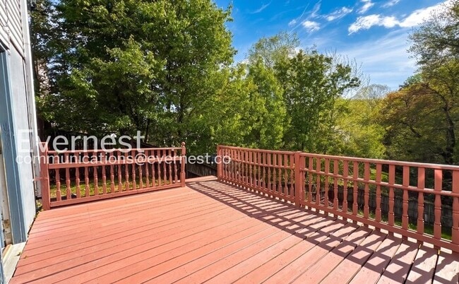 Building Photo - 13307 Smoketown Rd