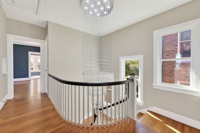 Building Photo - 3410 Austin St