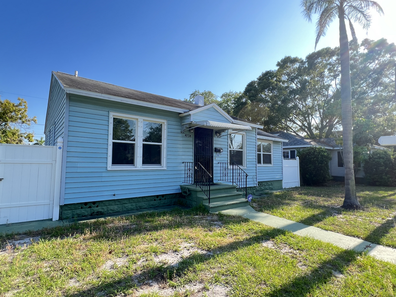 Primary Photo - 4754 1st Ave N