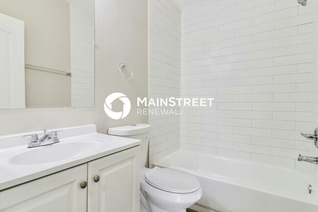 Building Photo - 4 Bedroom Pet-Friendly Home in land o lakes, FL with Main Street Renewal