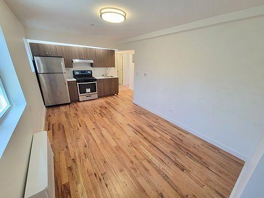 Building Photo - 2 bedroom in Bronx NY 10473