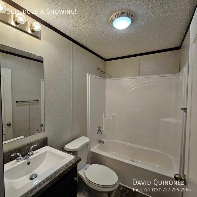 Building Photo - 5720 Alta Vista Ct