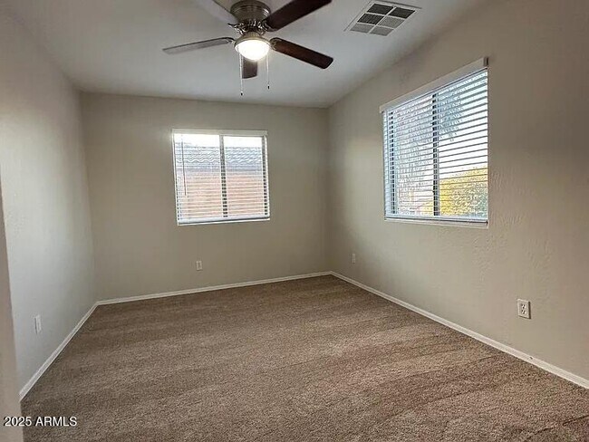 Building Photo - 4249 E Rousay Dr