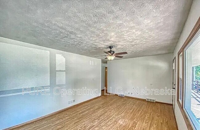 Building Photo - 14148 Orchard Ave