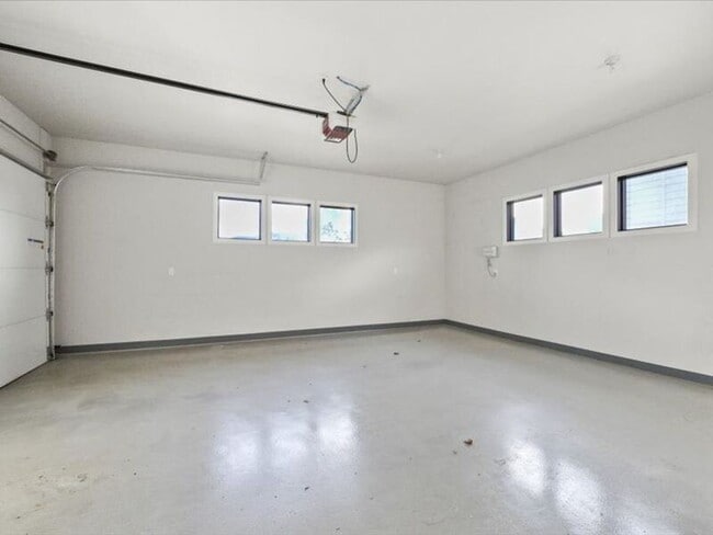 Building Photo - 3500 S Morain St