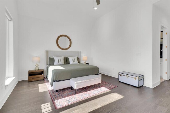 Building Photo - 4806 Olive Sparrow Dr