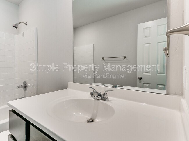 Building Photo - 11520 SW 12th St