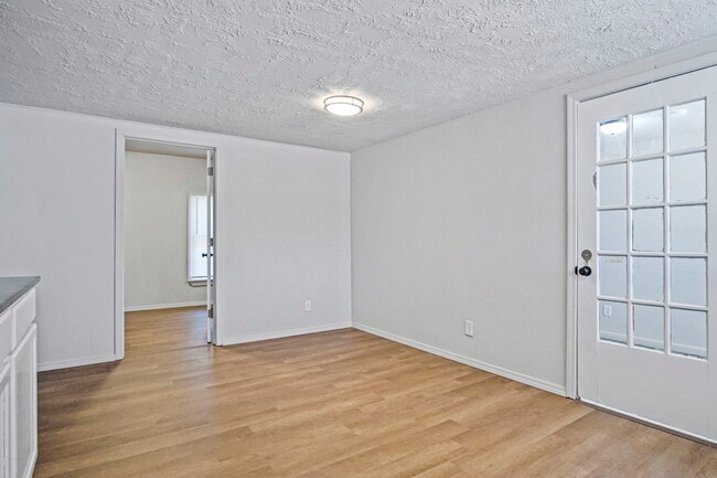 Building Photo - 3009 SE 18th St