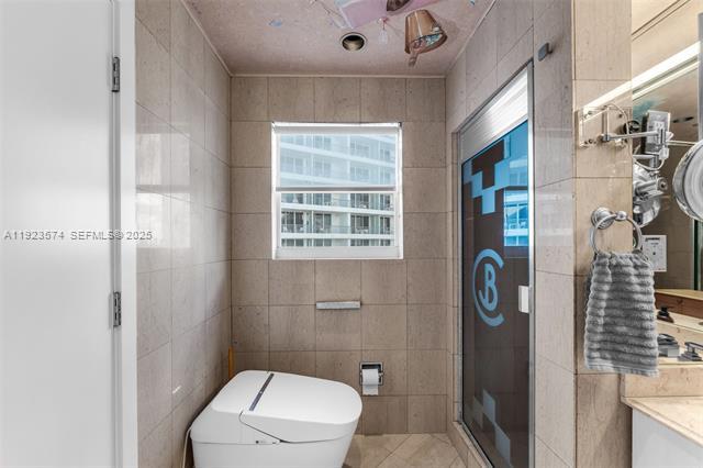 Building Photo - The Executive Condo