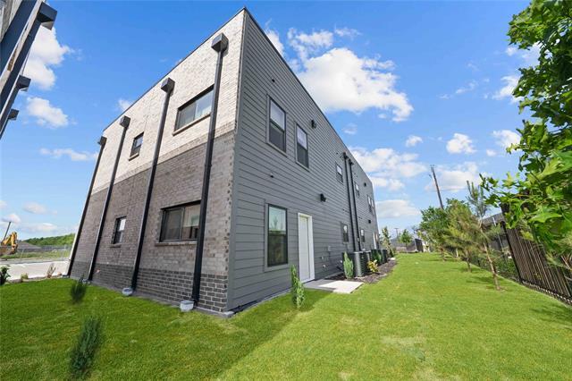 Building Photo - 577 Richlands way
