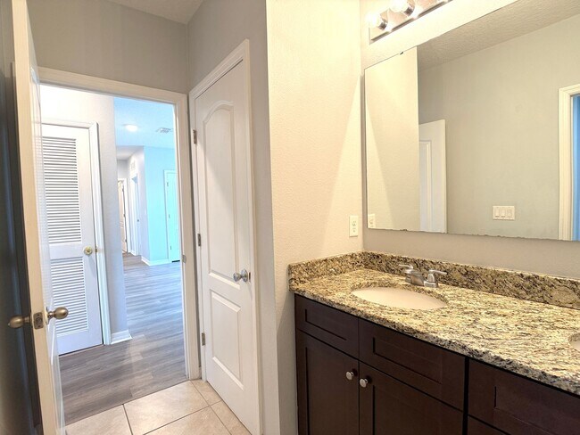 Building Photo - Move-In Ready • Lawn Care Included • Pet-Friendly!