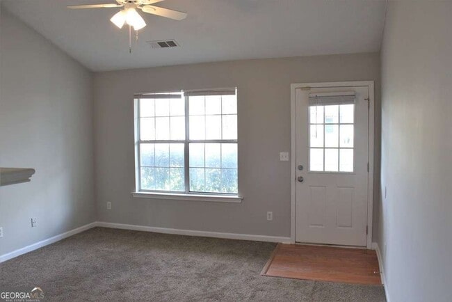 Building Photo - 209 Misty Ridge Trail