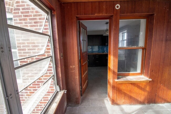Building Photo - 4238 S 38th St