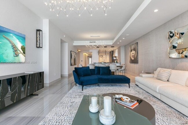 Building Photo - 17901 Collins Ave