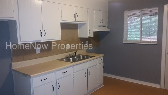Building Photo - 4374 Springwood Terrace