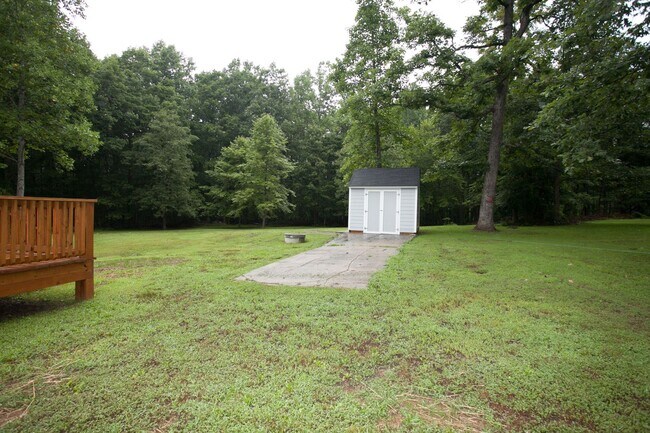 Building Photo - 3600 Green Creek