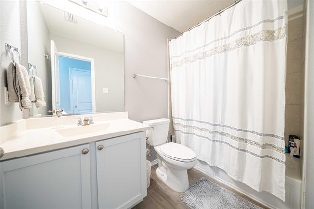 Building Photo - 8900 Devonshire Dr