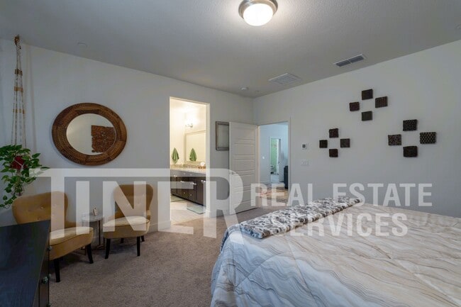 Building Photo - 3555 Nuestra Ave