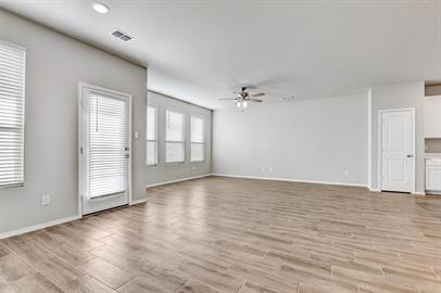 Building Photo - 1217 Benwick Dr