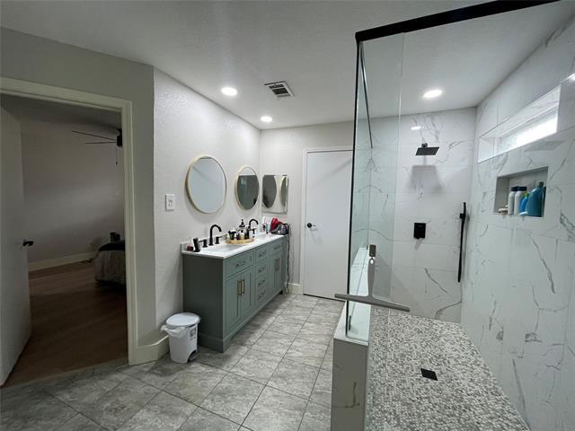 Building Photo - 504 Sage Ln