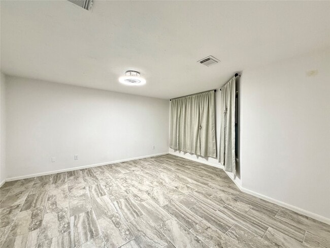 Building Photo - 3226 Candlepine Dr