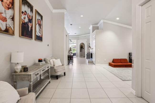 Building Photo - 6718 Portside Dr