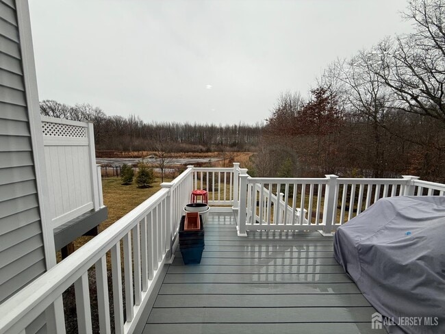 Building Photo - 21 Wisteria Ct