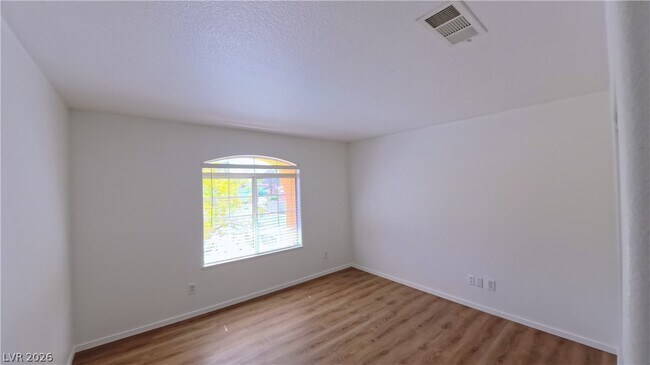 Building Photo - 8020 Cetus Cir