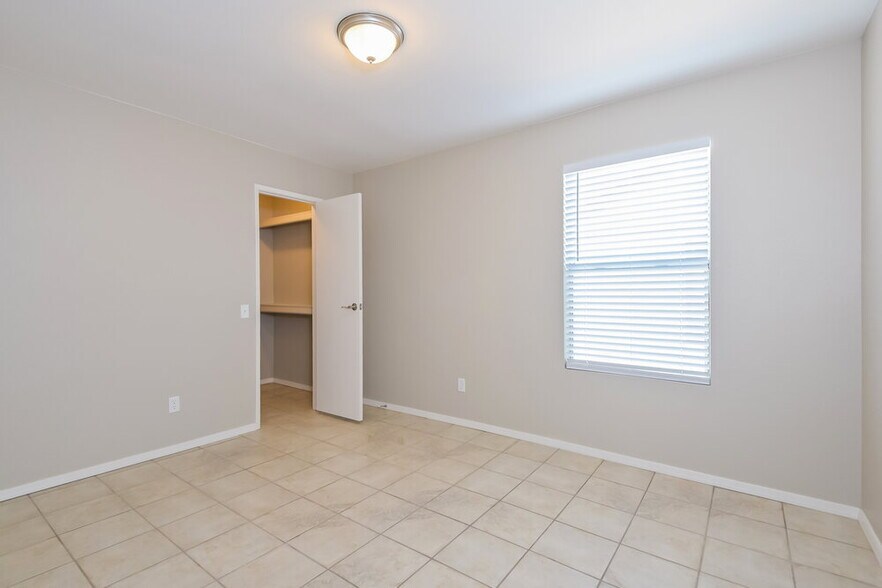 Building Photo - 10591 Elkridge Pl