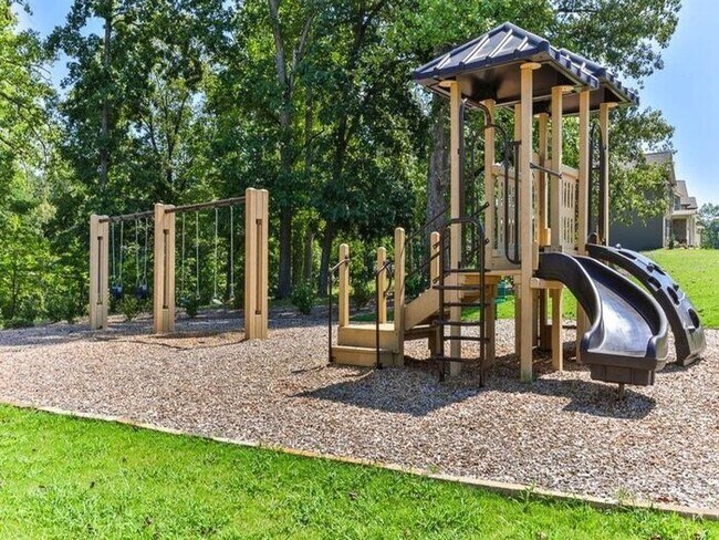 Building Photo - 5985 Carruth Lake Dr